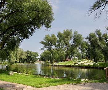 Шале (парк-отель «Остров»)