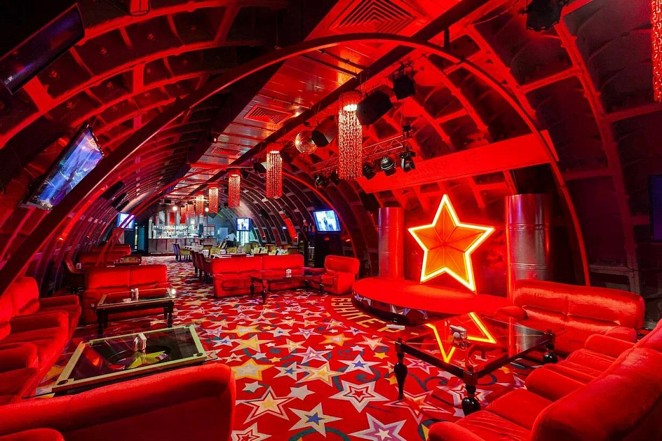 Бункер-42 - средний счет  1500-2000р