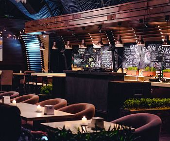Chin Chin Music Bar&Hookah Lounge / Чин Чин (закрыт)