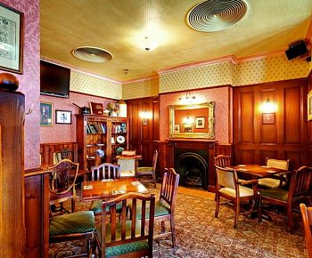 Churchill`s pub / Черчилль паб