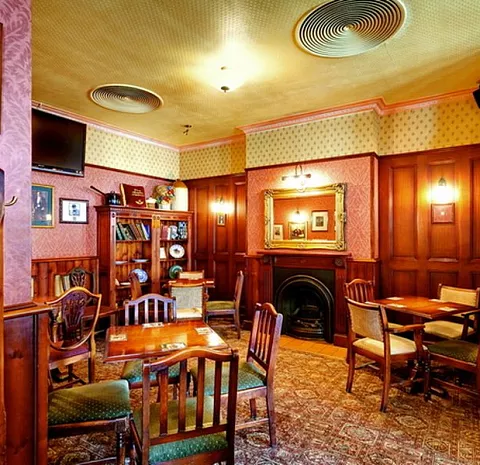 Churchill`s pub / Черчилль паб