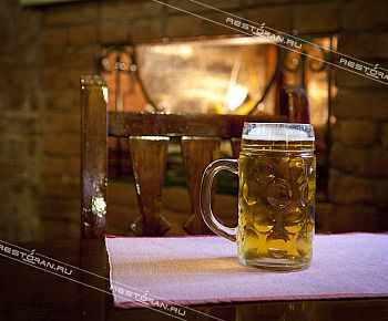 Поручик Ржевский (закрыт)