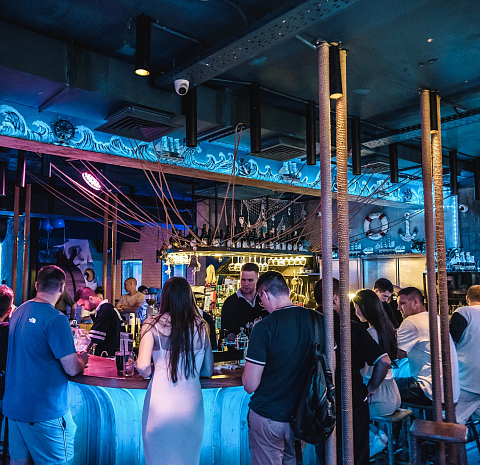 Моряк и Чайка на Пятницкой