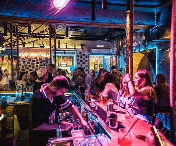 Моряк и Чайка на Пятницкой