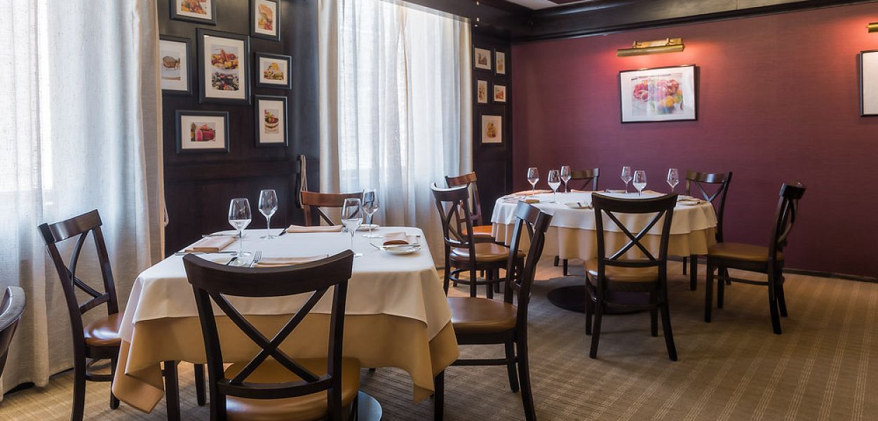 Chicago Grill&Bar / Чикаго Гриль и Бар (закрыт) - фотография № 2