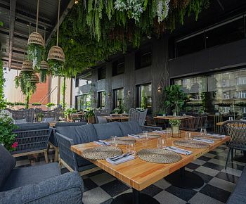 Мэдисон Холл / Madison Hall