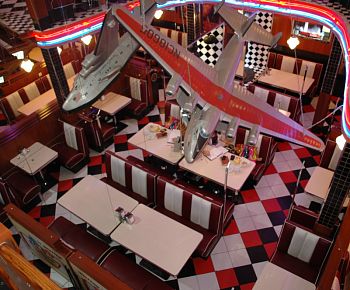 Beverly Hills Diner / Беверли Хиллс Дайнер (Тверская) закрыт