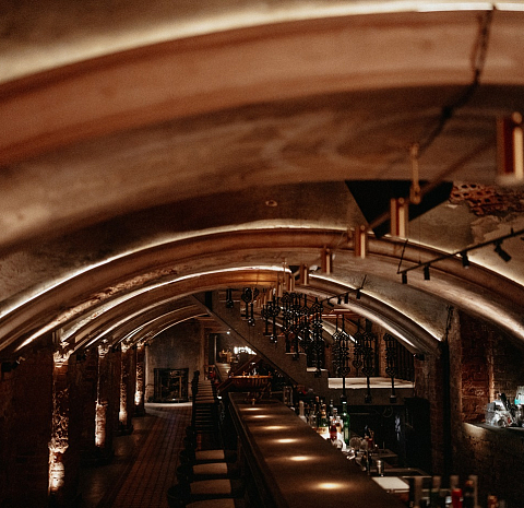 Mendeleev. Bar & Music