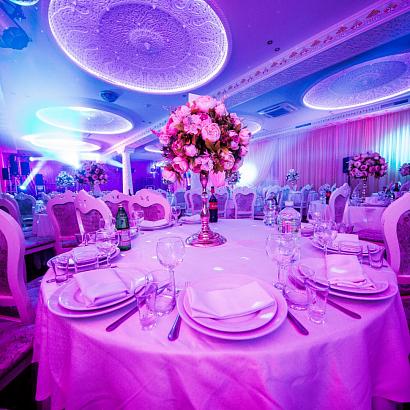 ИМПЕРИЯ, Банкет-Холл