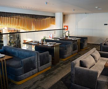 Мэдисон Холл / Madison Hall