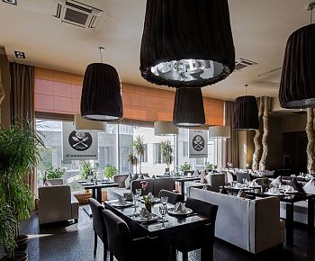 Хинкальная на Академика Варги (закрыт)