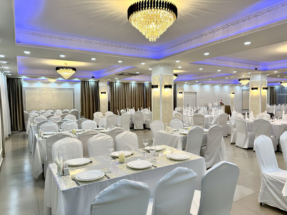 Баку Голд - кухня кавказская