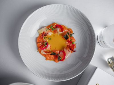 Шестое чувство: коллаборация ресторана «Рыба Мечты» и парфюмерного бренда BYBOZO