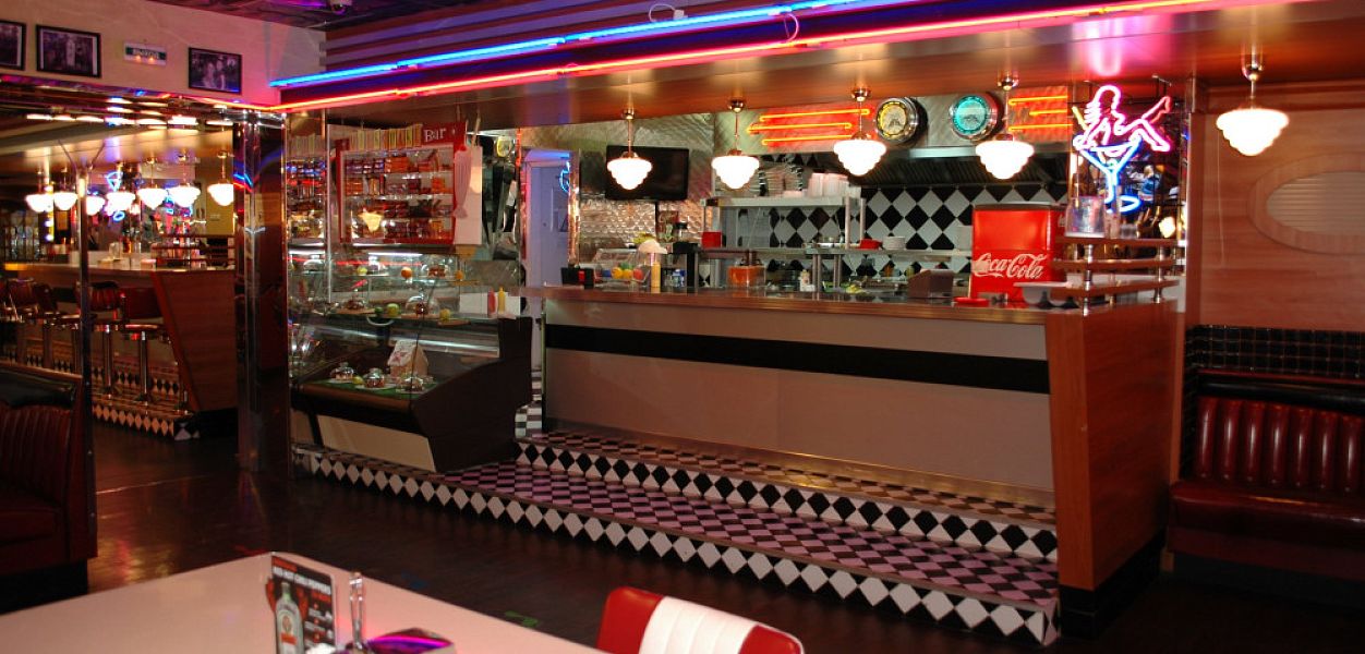 Beverly Hills Diner / Беверли Хиллс Дайнер (Никольская) закрыт - фотография № 18