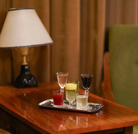 Настоишная «Под Усами»