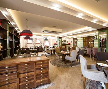 Гранатовый сад (Поречная ул.)