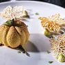 Пряный яблочный десерт с тыквой и карамелью