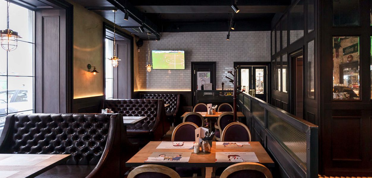 Bruxelles Gastronomic Pub  - фотография № 1