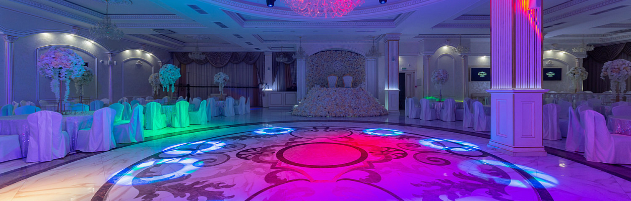 White Hall / Вайт Холл