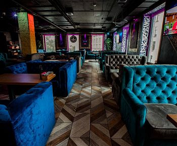 MOS lounge&bar (Новокузнецкая)