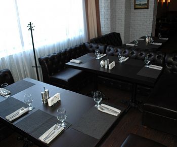 Караоке-клуб 8&8 (закрыт)