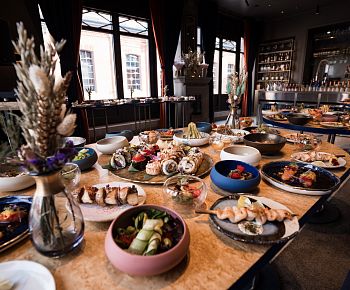 ASIATIQUE Kitchen x Bar (закрыт)