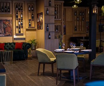 Трамплин / Амбассадори