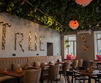 True Stories bar & kitchen (закрыт)