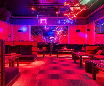 Red Rooms Караоке