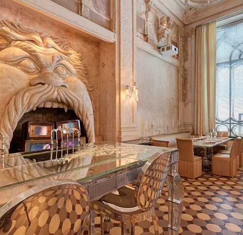 Cristal Room Baccarat
