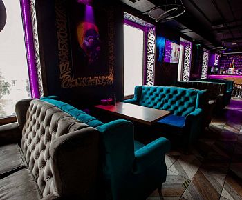 MOS lounge&bar (Новокузнецкая)