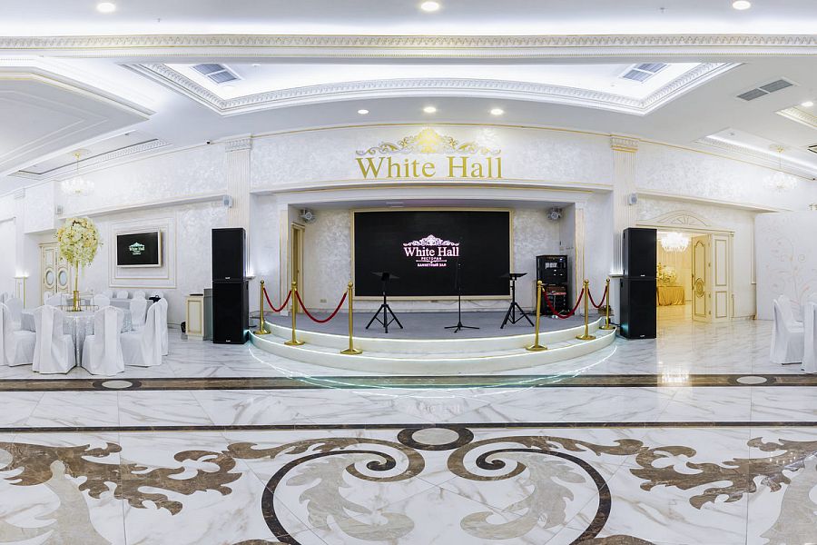 White Hall / Вайт Холл - фотография № 3