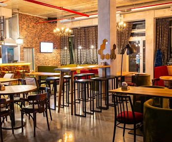 Joy’s Bar / Джойс Бар (закрыт)