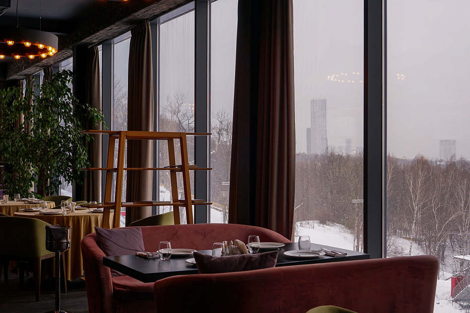 Трамплин / Амбассадори - кредитные карты мир