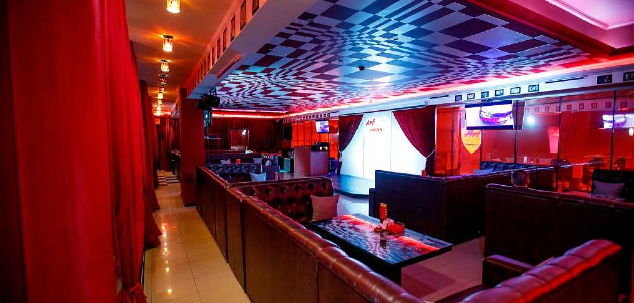 Art Cafe & Karaoke Muraway (ex. Karaoke Lounge MW) закрыт - фотография № 5