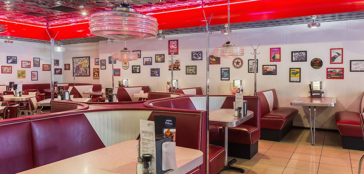 Starlite Diner «Октябрьская» - фотография № 2
