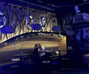 Моряк и Чайка на Кузнецком