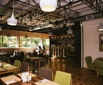 Crafted Grill Bar / Крафтед Гриль Бар (временно закрыт)
