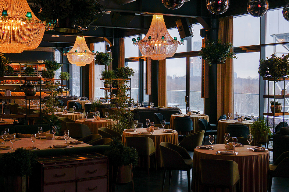 Трамплин / Амбассадори - тип ресторан