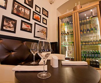 Brut Bar / Брют Бар (закрыт)