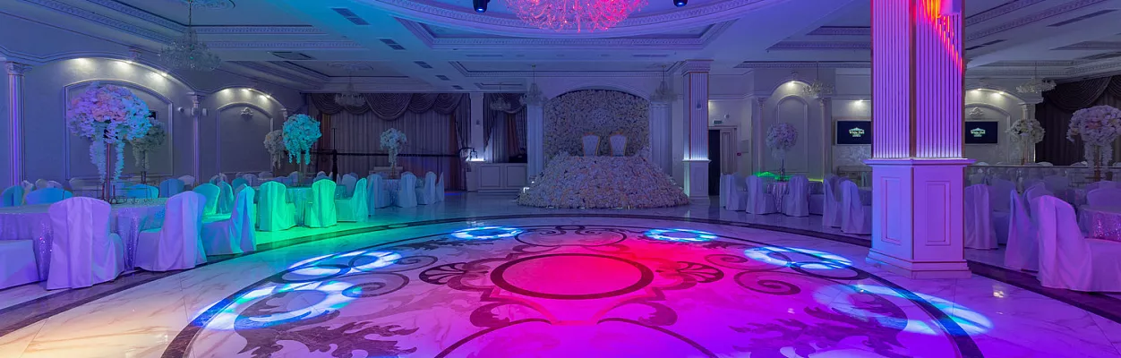 White Hall / Вайт Холл
