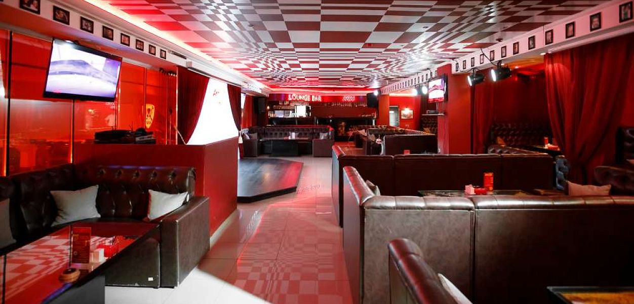 Art Cafe & Karaoke Muraway (ex. Karaoke Lounge MW) закрыт - фотография № 3