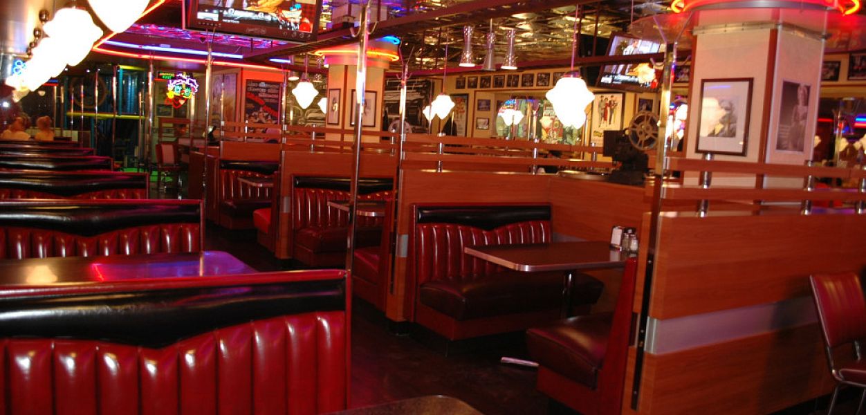 Beverly Hills Diner / Беверли Хиллс Дайнер (Никольская) закрыт - фотография № 13