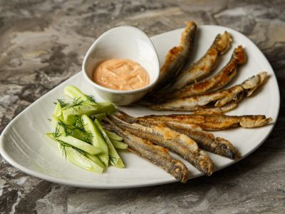 Сезон ладожской корюшки в ресторане «ERWIN.РекаМореОкеан»