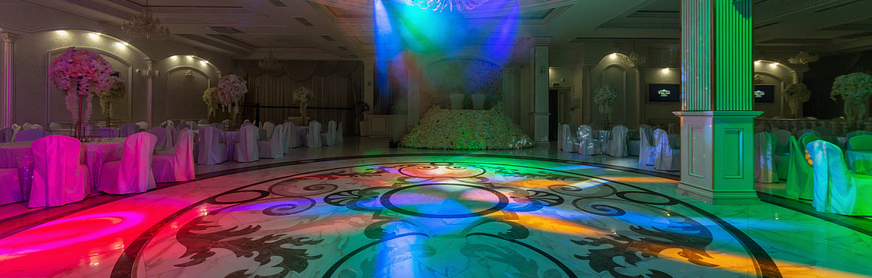 White Hall / Вайт Холл