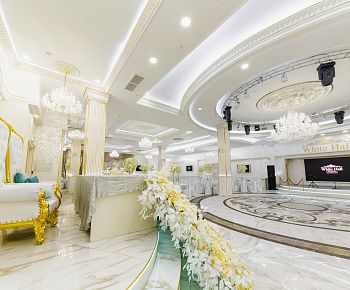 White Hall / Вайт Холл