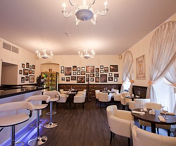 Brut Bar / Брют Бар (закрыт)