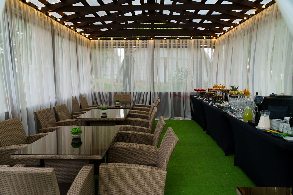 Берёзы парк - кухня русская