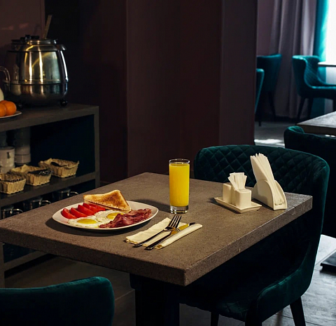 Demokrat Bar&Kitchen