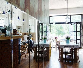 Scramble Café (закрыт)